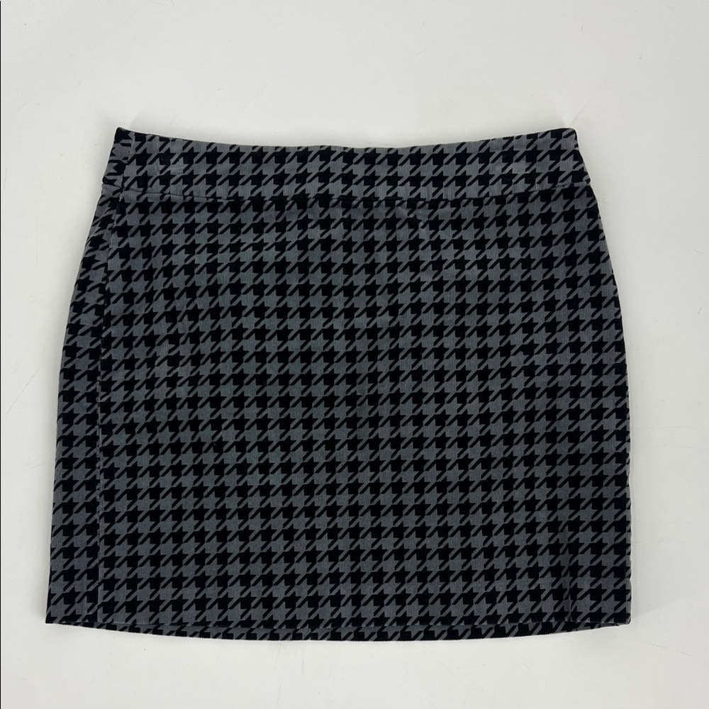 Banana Republic Houndstooth Corduroy A Line Black & Grey Mini Skirt Sz 6